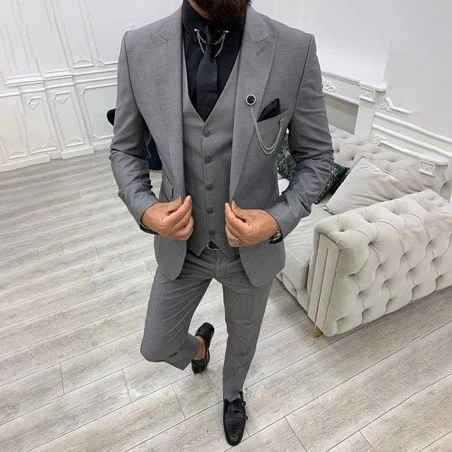 Klasyczny całoroczny garnitur męski o eleganckim kroju - Szary