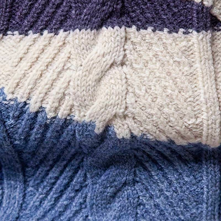 Męski sweter z dzianiny o luźnym, codziennym kroju