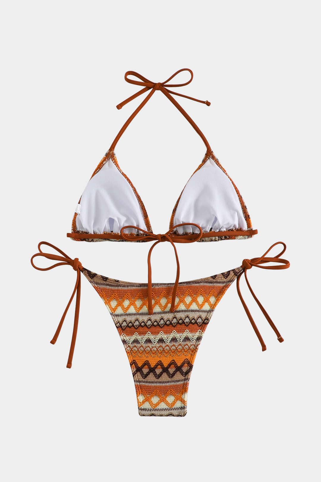 Dwuczęściowe bikini boho z etnicznym wzorem i regulowanymi wiązaniami