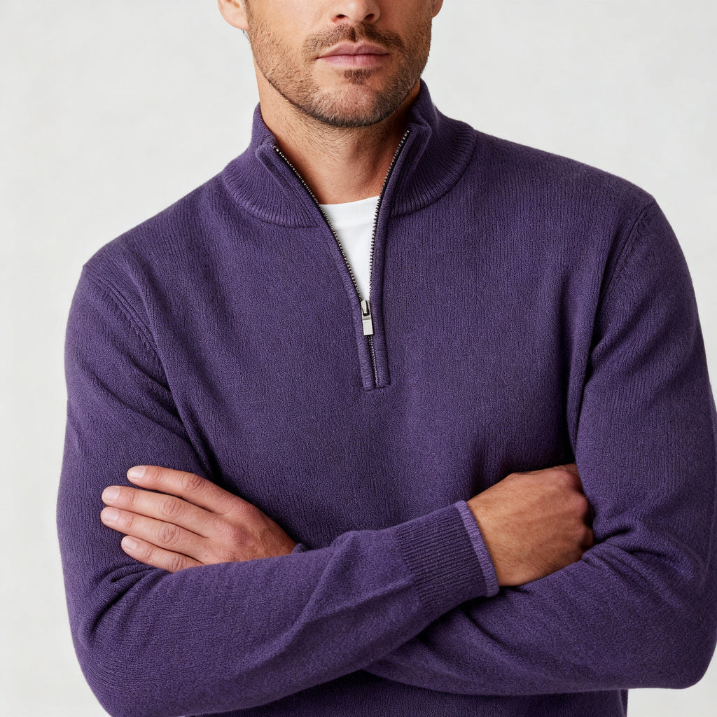Męski sweter regular fit z dekoltem w serek i zamkiem