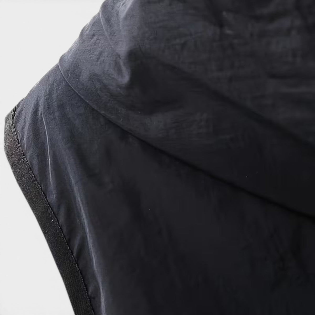 Lekka męska kamizelka z regulowanym kapturem