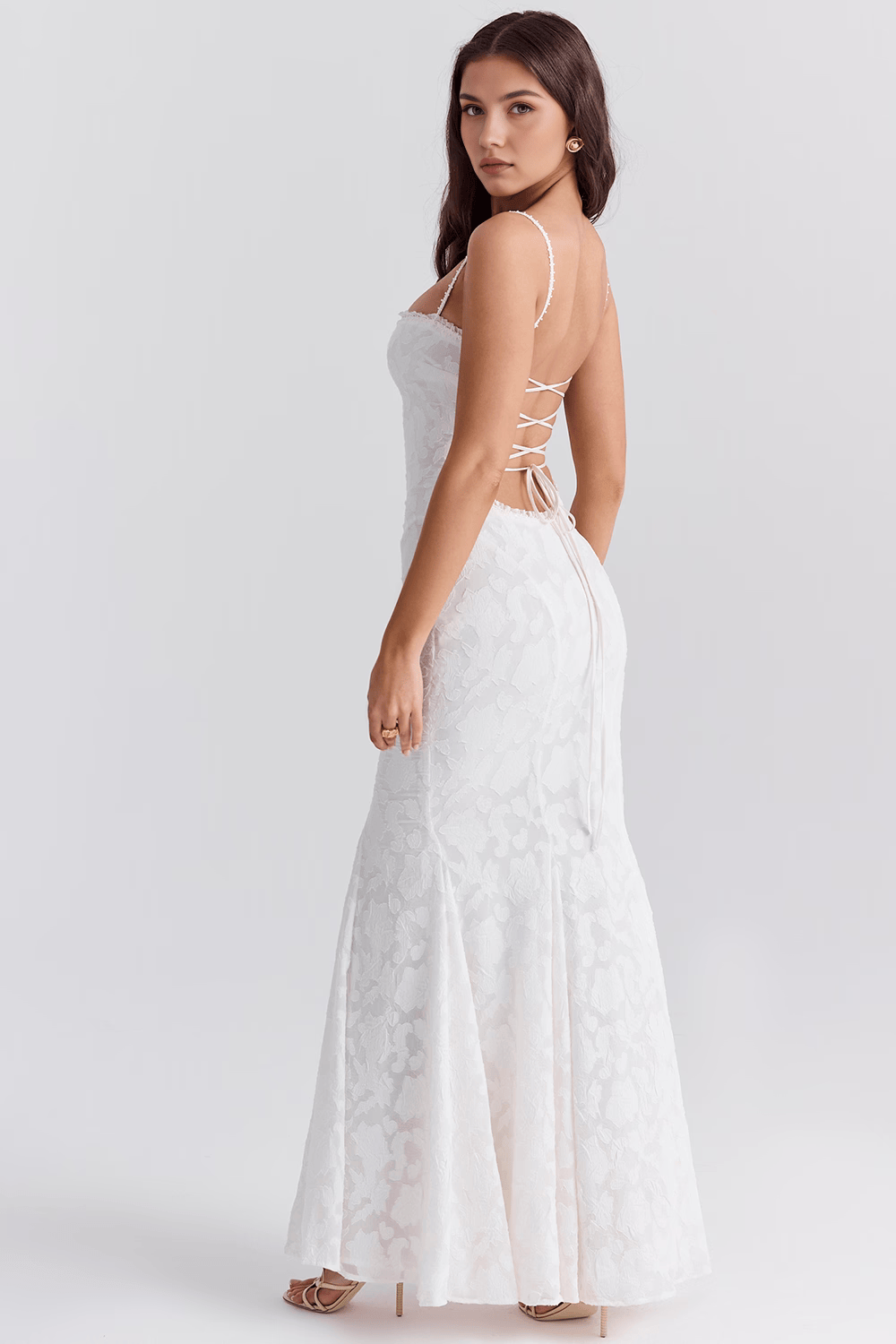 Przewiewna sukienka maxi o eleganckim kroju