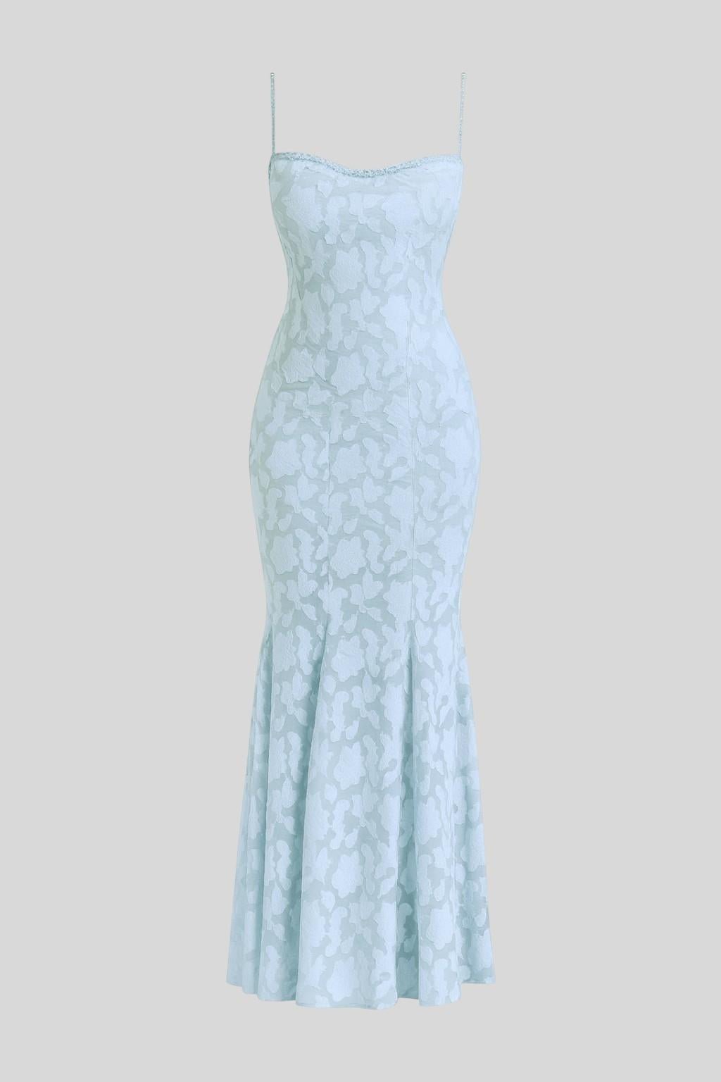 Przewiewna sukienka maxi o eleganckim kroju