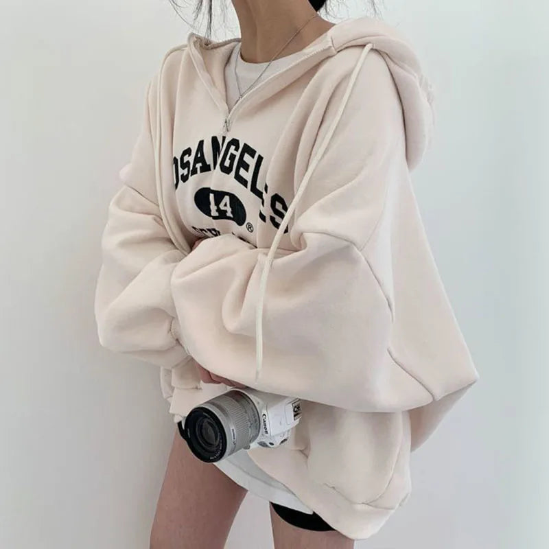 Bluza oversize z kapturem i nadrukiem college