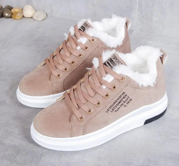 Zimowe sneakersy z fleece’owym ociepleniem i grubą podeszwą