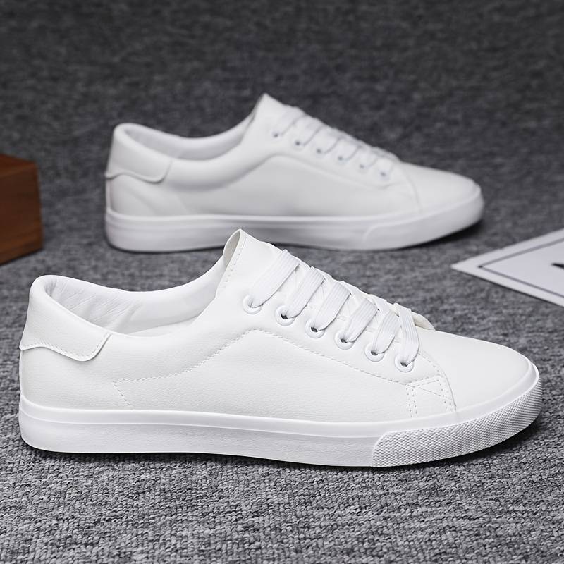 Białe niskie sneakersy ze skóry ekologicznej
