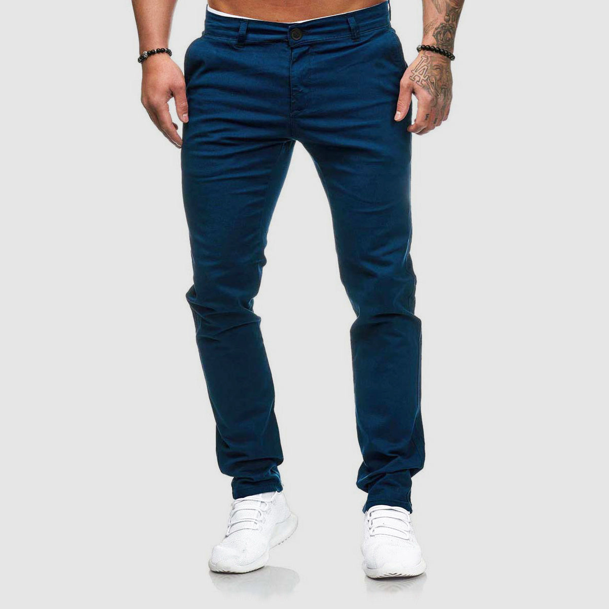 Męskie chinosy o dopasowanym kroju slim fit - Niebieski