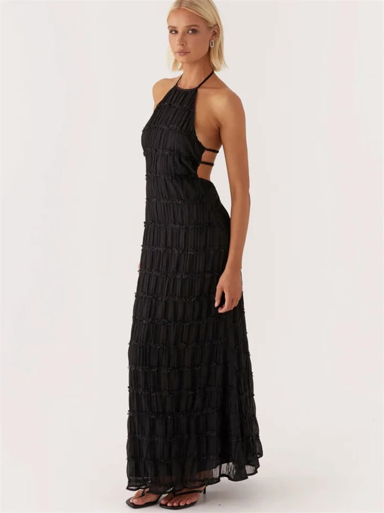 Elegancka sukienka maxi halter z odkrytymi plecami