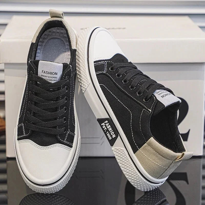 Męskie niskie sneakersy z klasycznym wiązaniem - Czarny