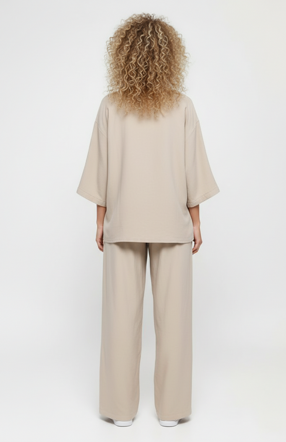 Dwuczęściowy zestaw loungewear o luźnym kroju